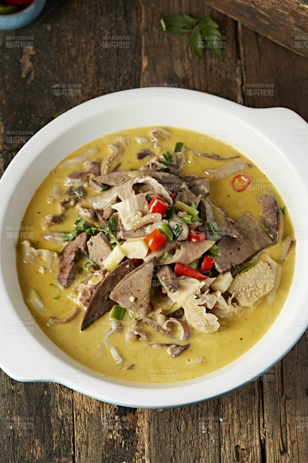 酸湯砂鍋羊雜碎