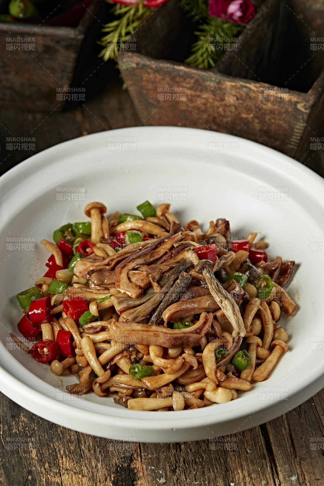 砂鍋香辣豬肚海鮮菇