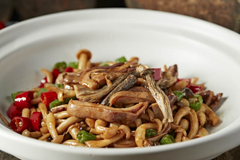 砂鍋香辣豬肚海鮮菇