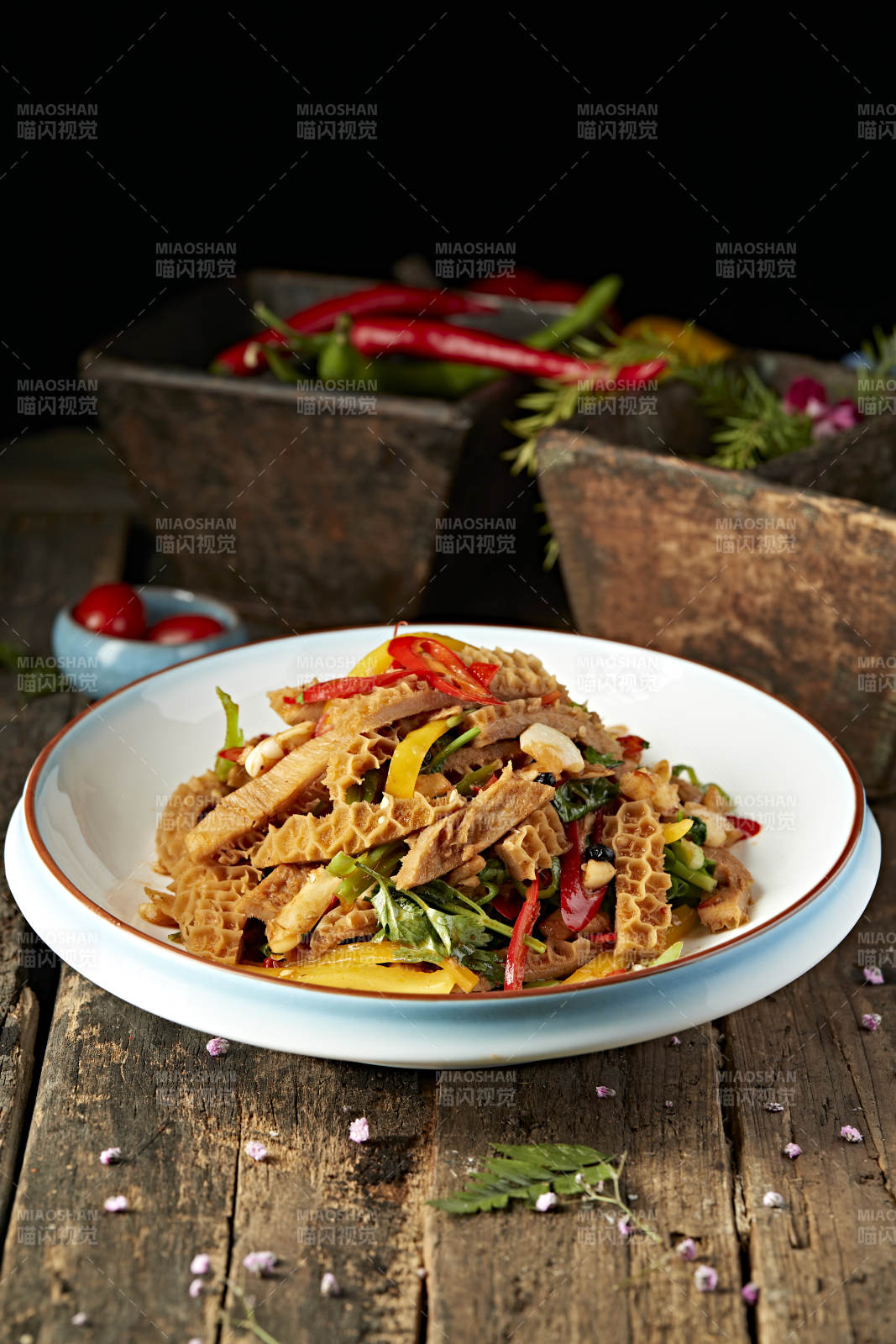 香辣彩椒蒜香金钱肚