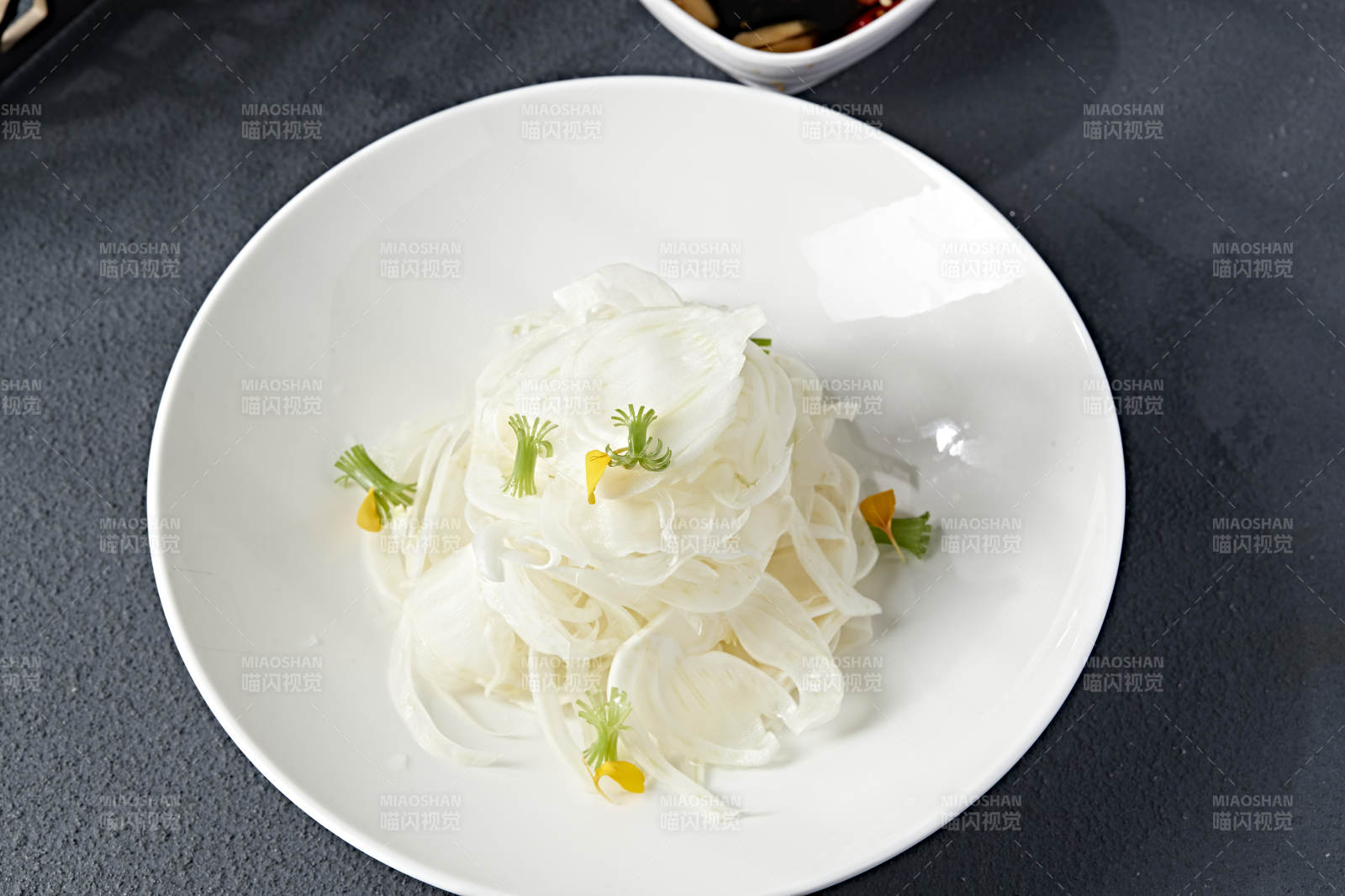 精美小凉菜凉拌茴香头