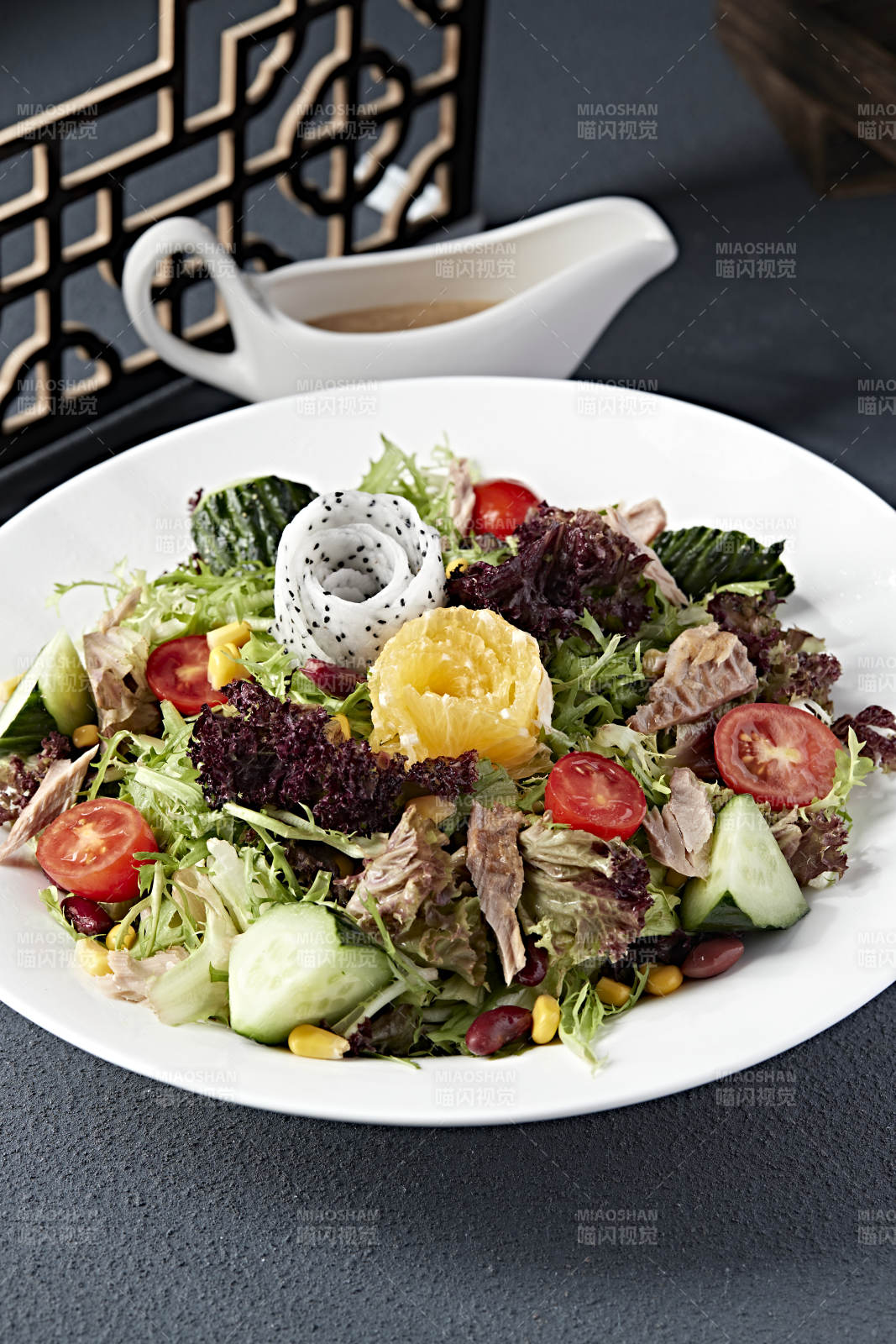 金槍魚時蔬果蔬大拌菜