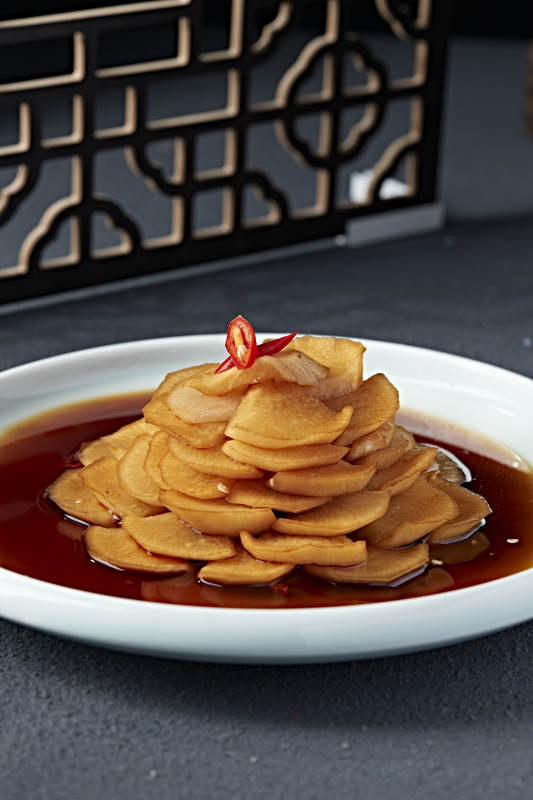 美味凉菜捞汁醋腌萝卜皮