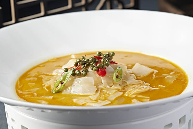 浓汤藤椒炖笋衣