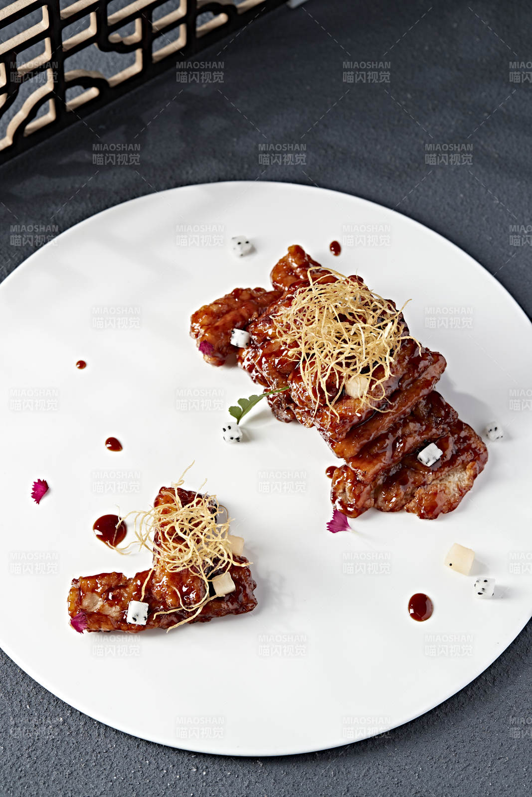 美味酱爆仔姜鸡