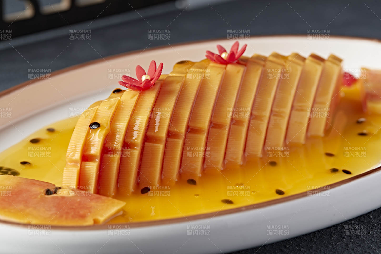 蜂蜜百香果汁腌木瓜片