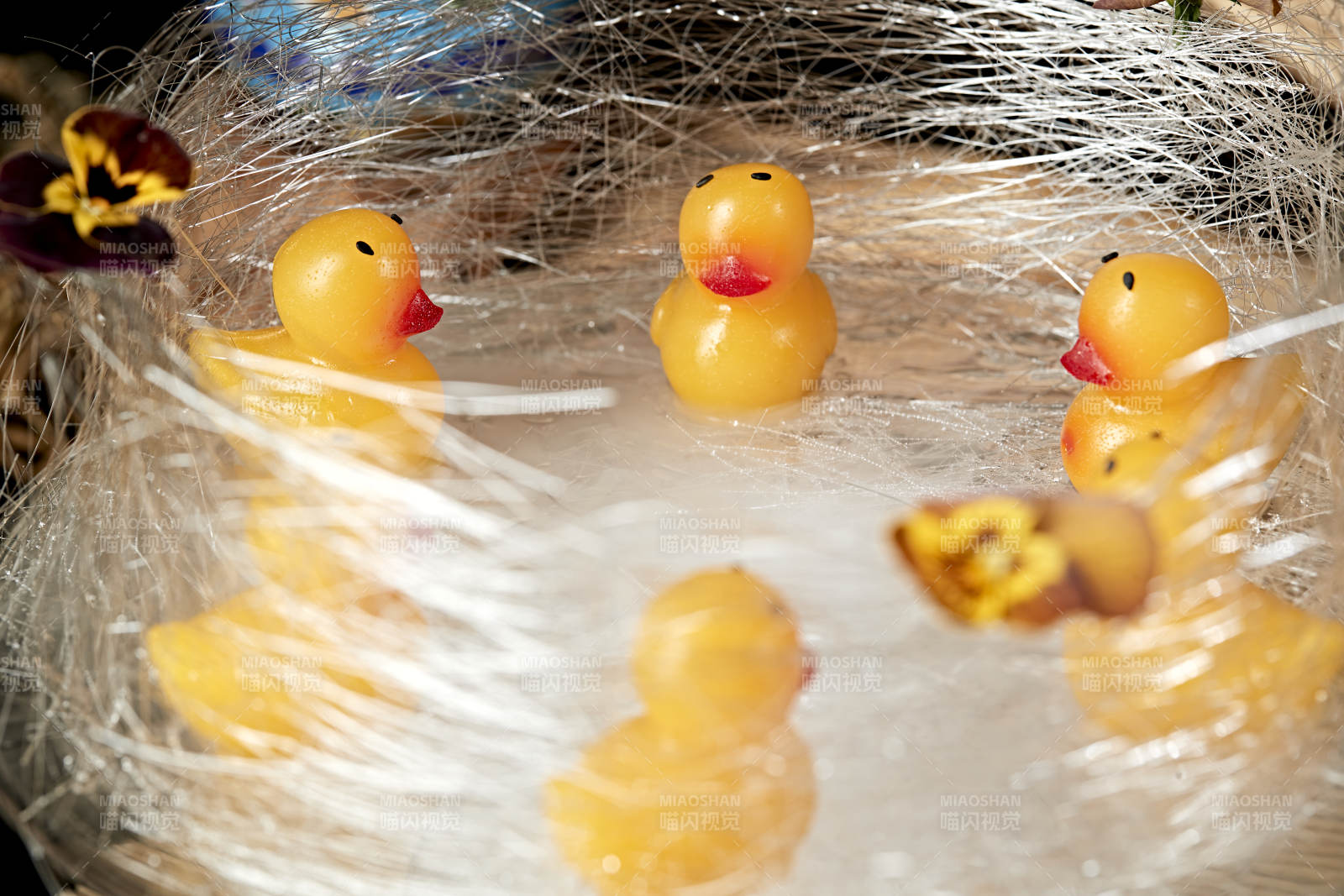 美味茶餐糖丝芒果果冻小黄鸭