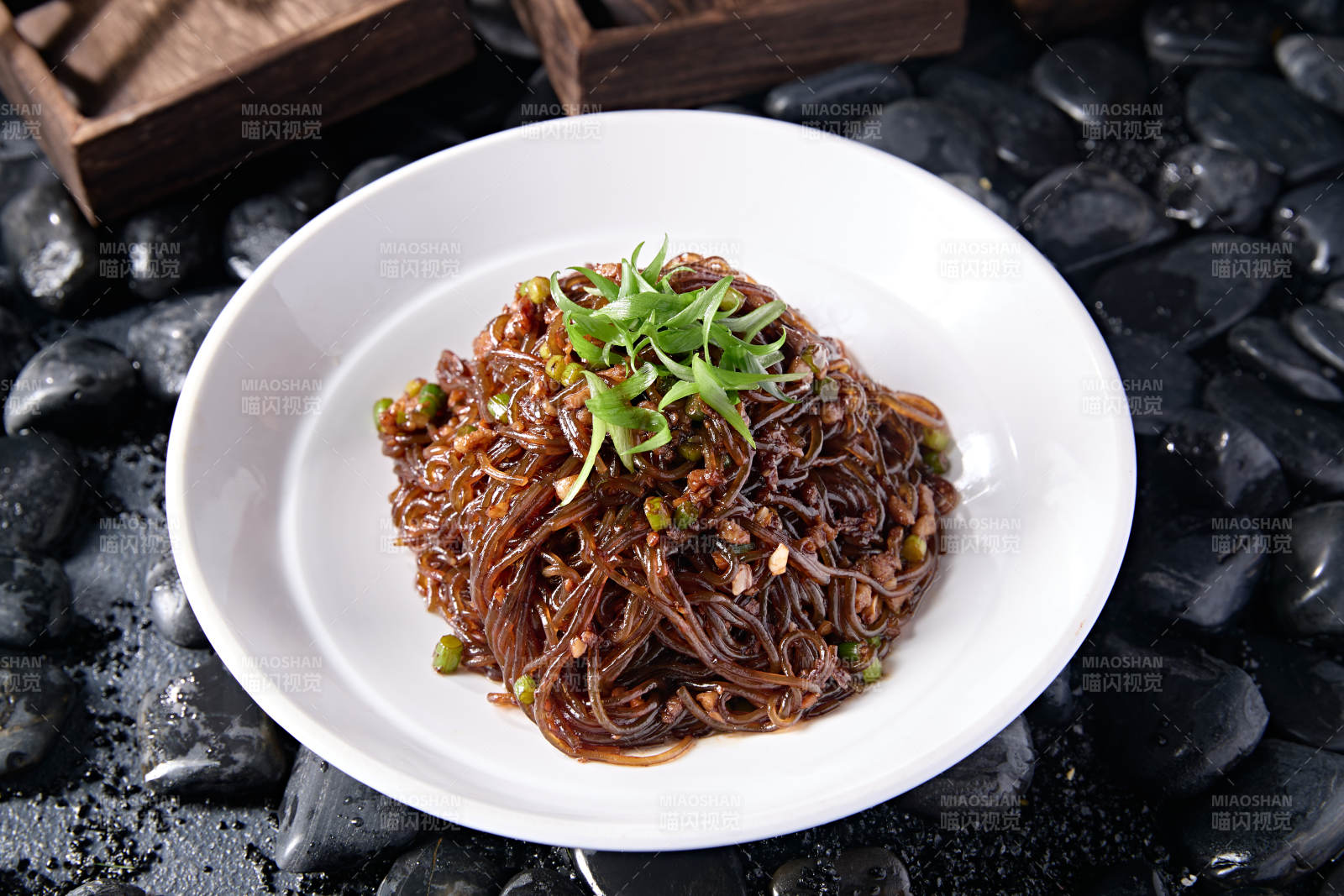 蚂蚁上树肉沫葱香炒水晶粉