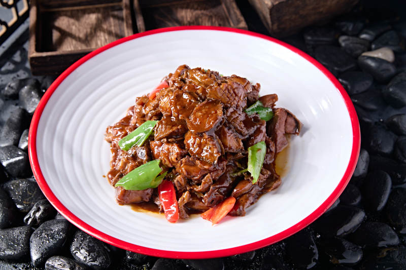 鲜鲍鱼红烧土鸡块