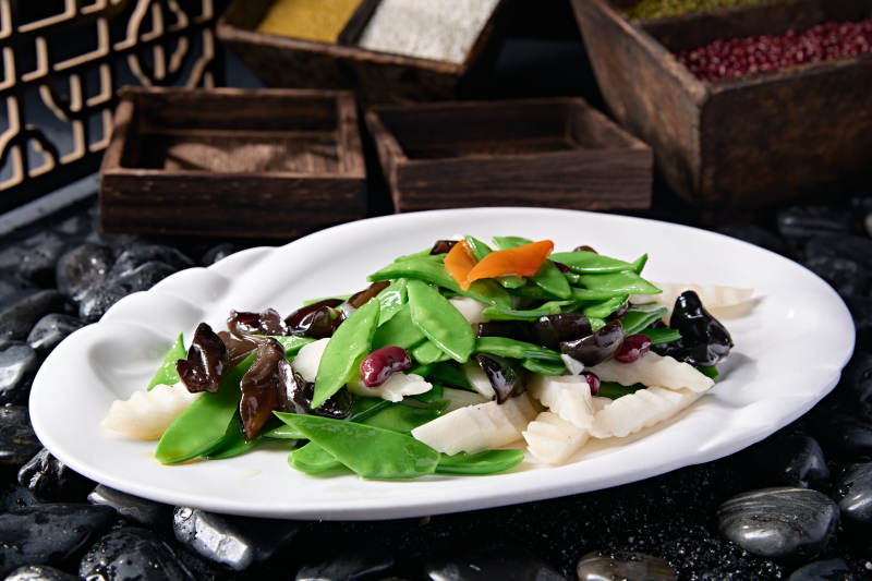 粤菜小炒荷塘月色