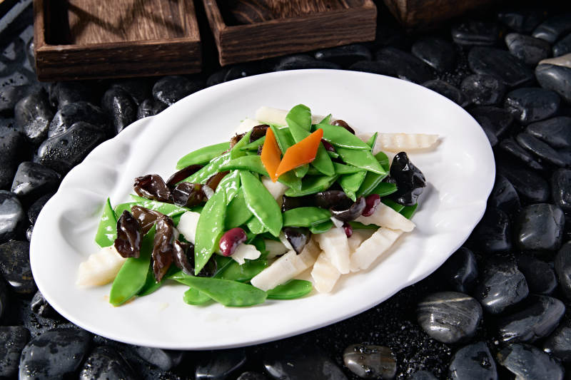 粤菜小炒荷塘月色