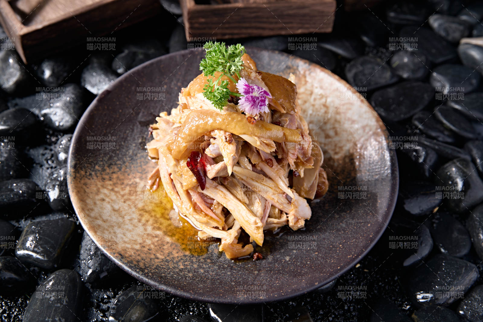 椒麻香辣手撕口水鸡