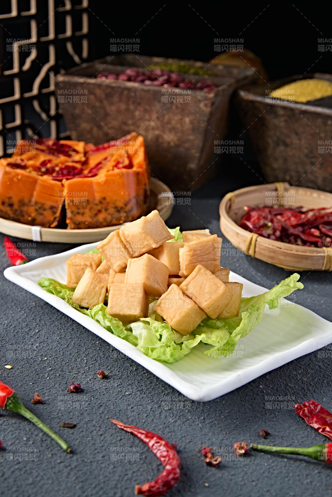 火锅配菜美味鱼豆腐-摄影图