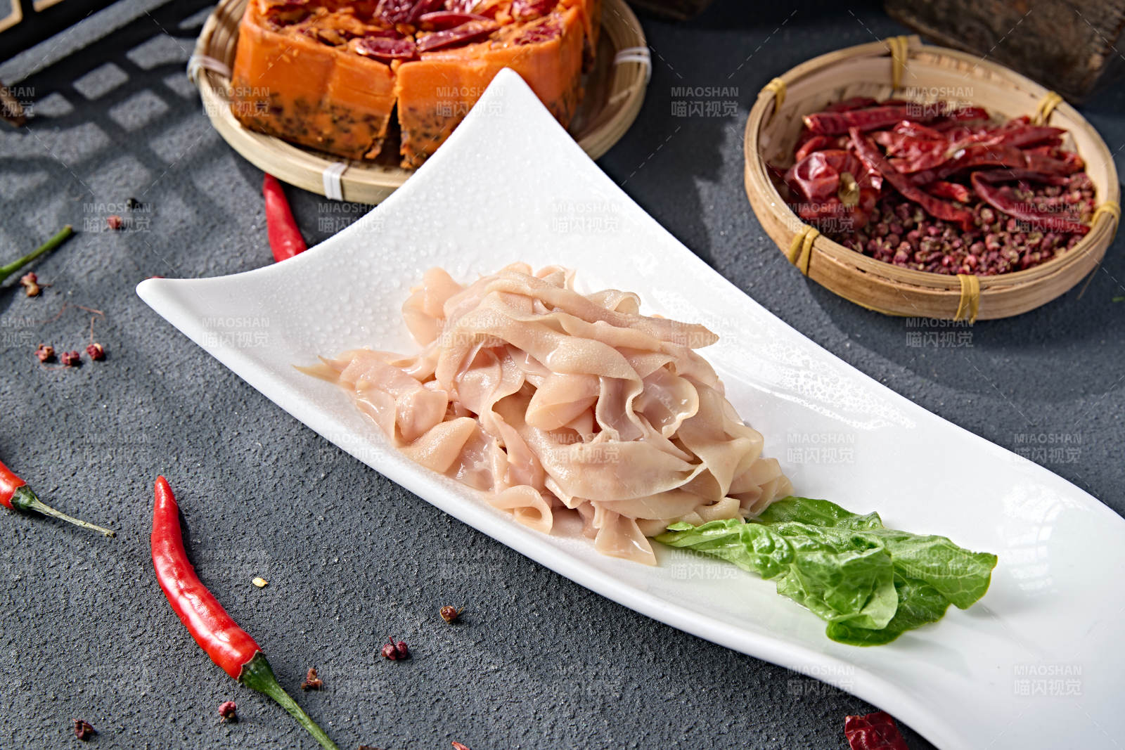 火锅食材美味鲜嫩鸭肠
