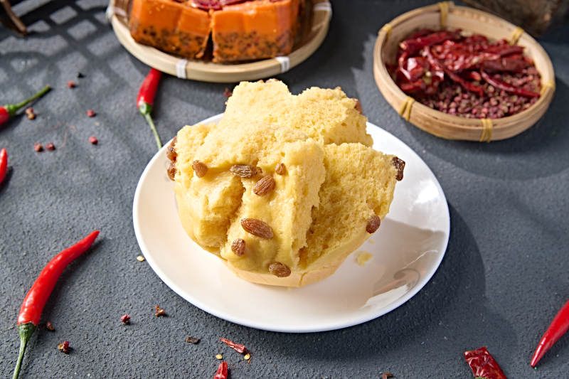 香蒸美味葡萄干玉米糜子面黃饃饃