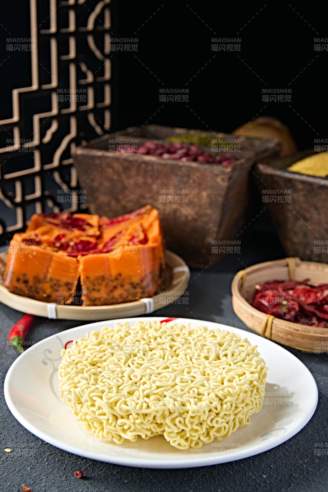 高档火锅料理食材方便面饼