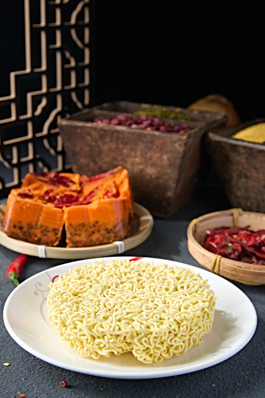 高檔火鍋料理食材方便面餅