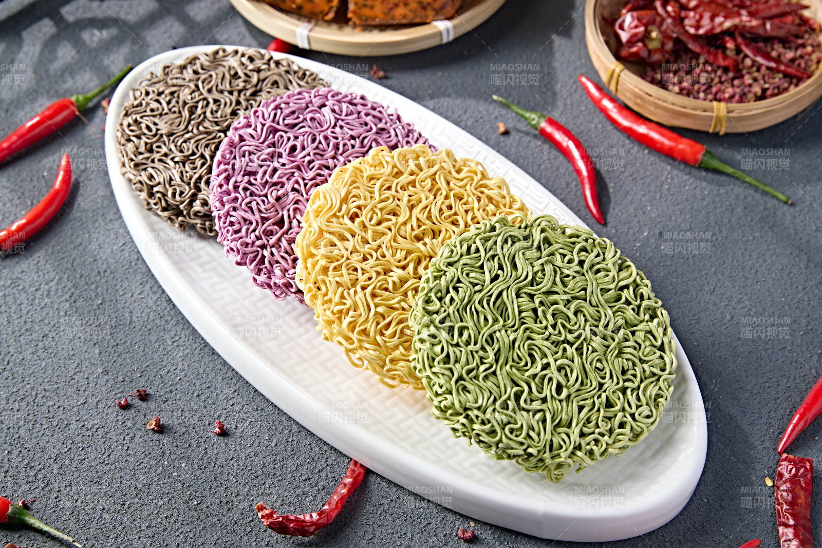 高檔火鍋料理食材蔬菜面餅