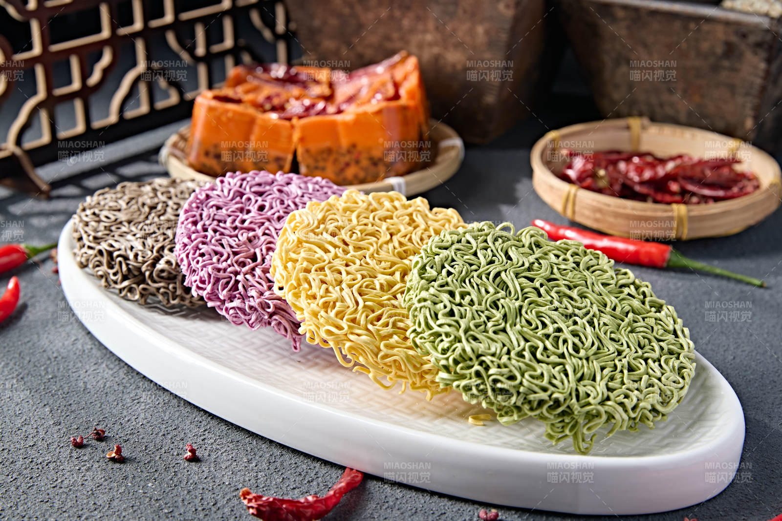 高檔火鍋料理食材蔬菜面餅