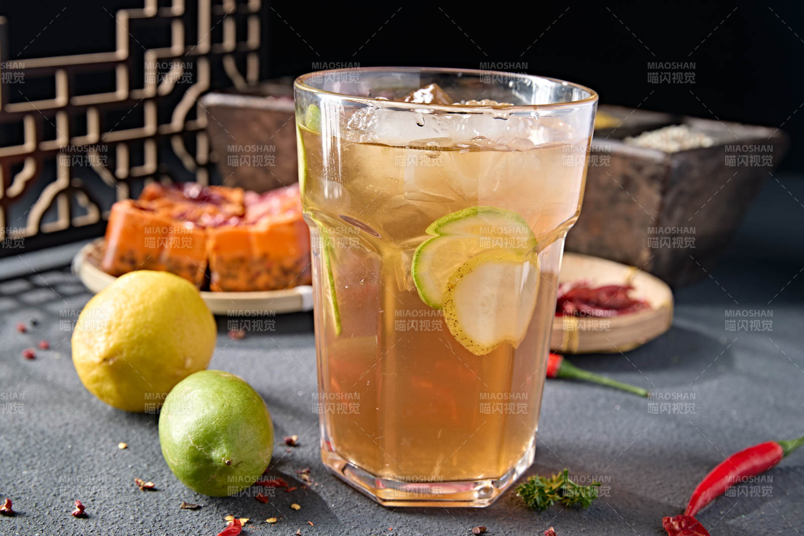 解暑饮料冰红茶柠檬冰红茶冰乌龙茶