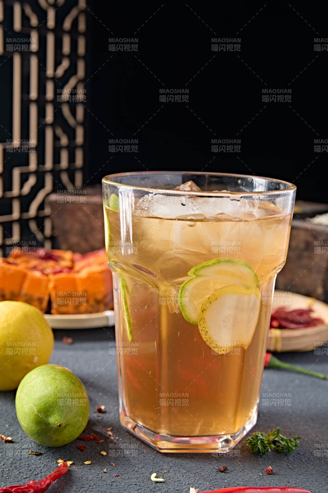 解暑饮料冰红茶柠檬冰红茶冰乌龙茶