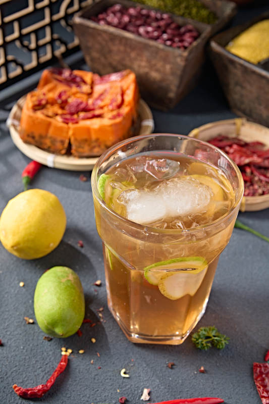 解暑饮料冰红茶柠檬冰红茶冰乌龙茶