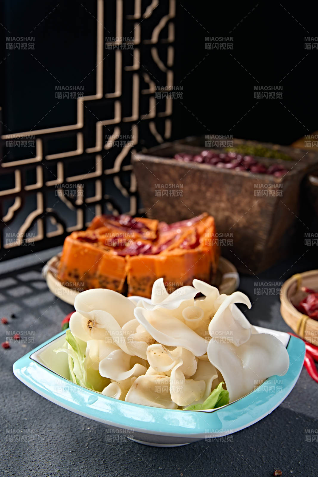 火鍋食材一盤新鮮白木耳