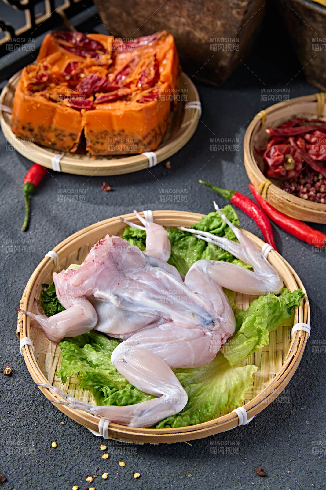 川渝火鍋涮品生鮮牛蛙