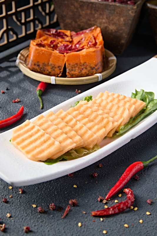 新鲜狼牙红薯切片