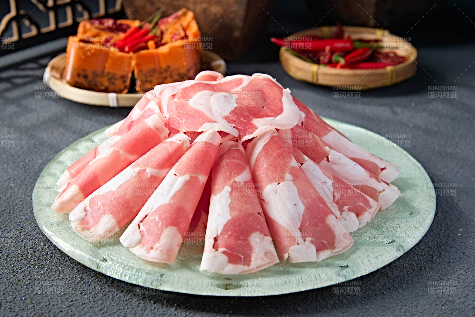 内蒙草原羔羊肉卷切片