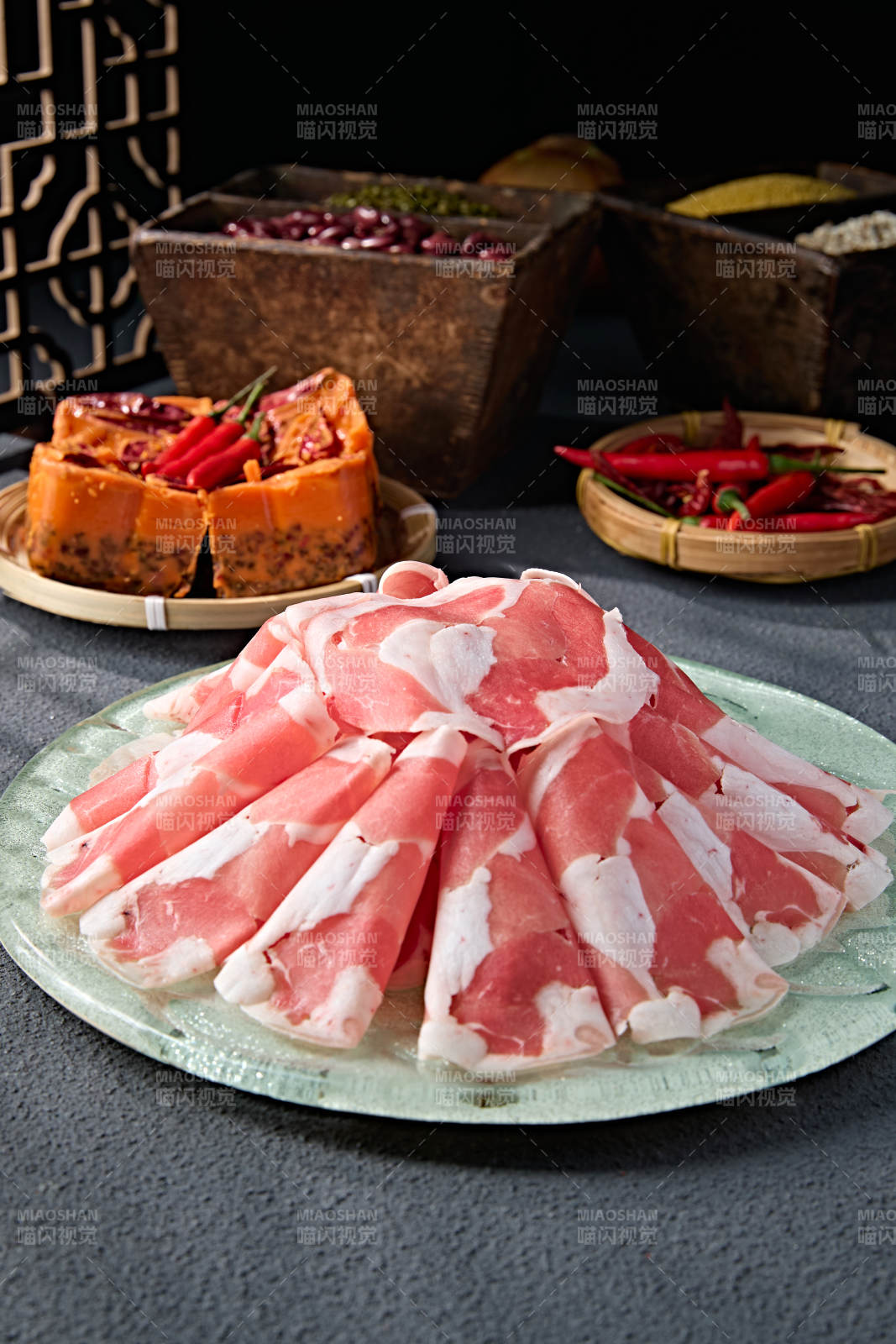 内蒙草原羔羊肉卷切片