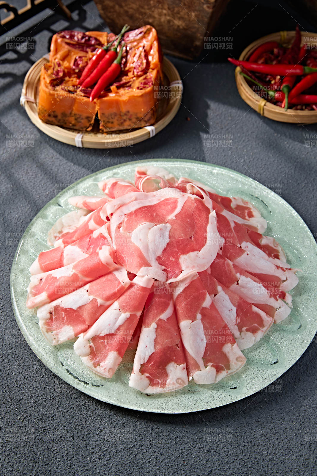 内蒙草原羔羊肉卷切片