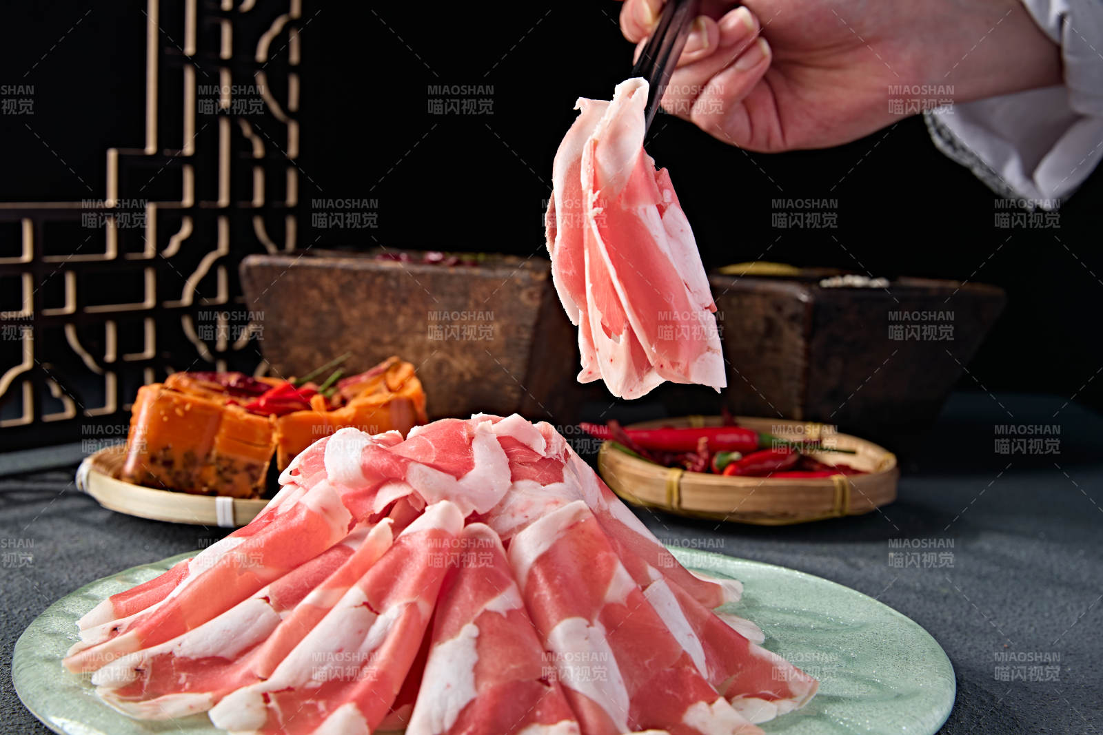 内蒙草原羔羊肉卷切片