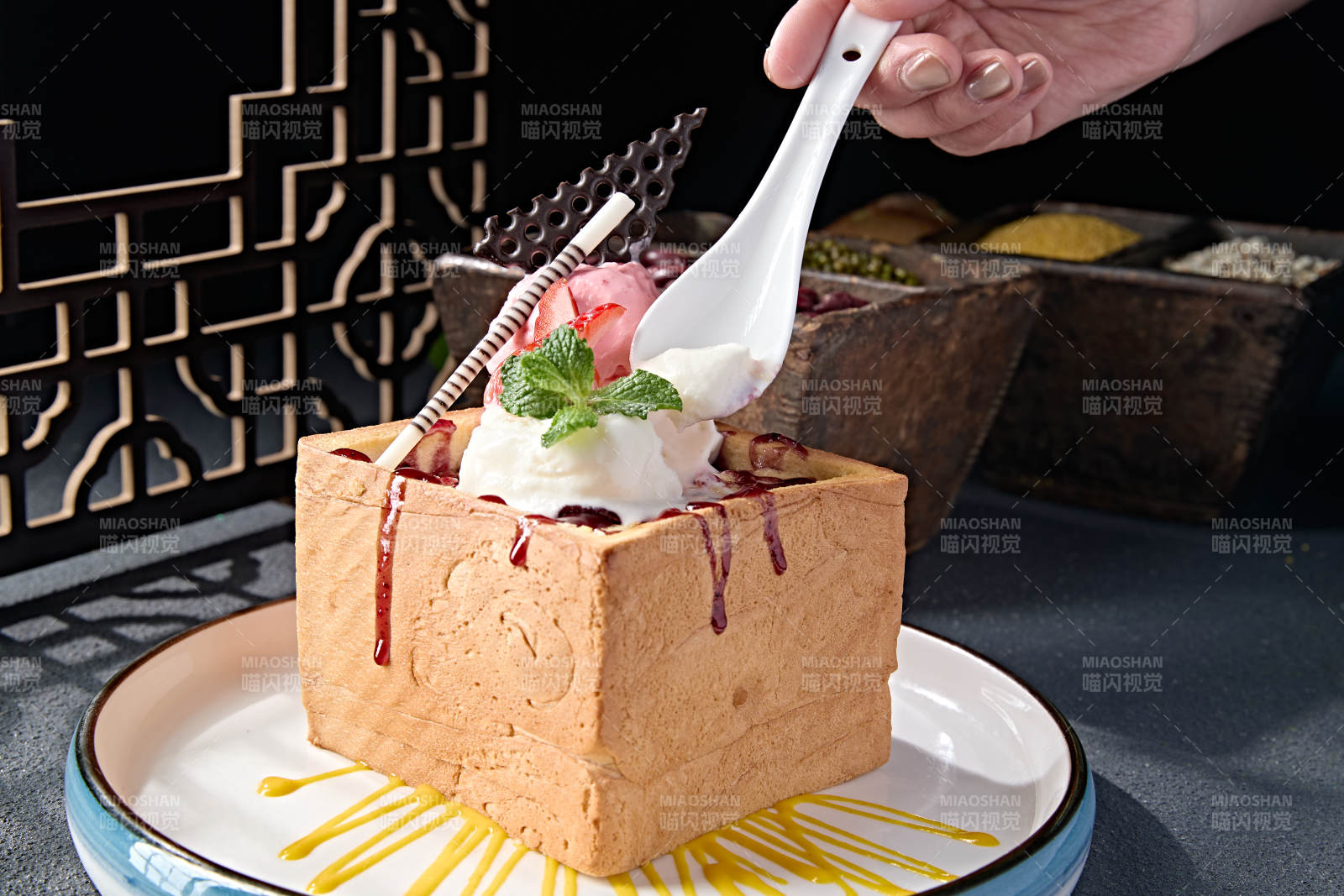 中餐西点冰淇淋面包的诱惑