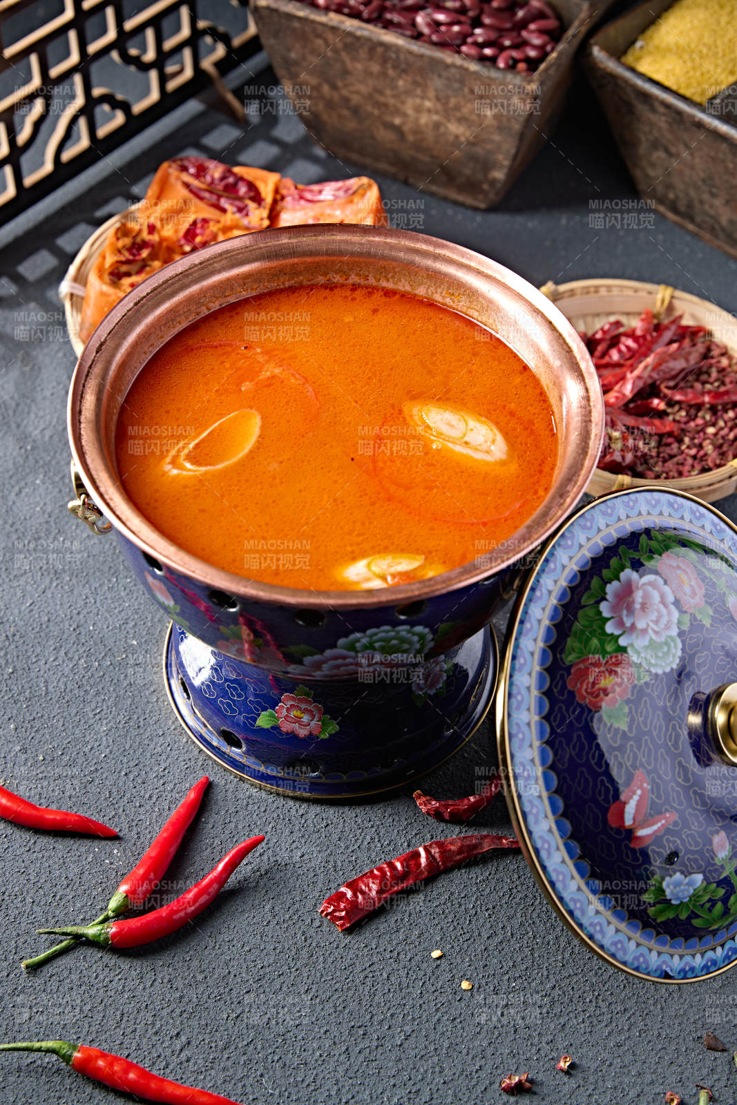 景泰藍小火鍋湯底番茄菌湯鍋底