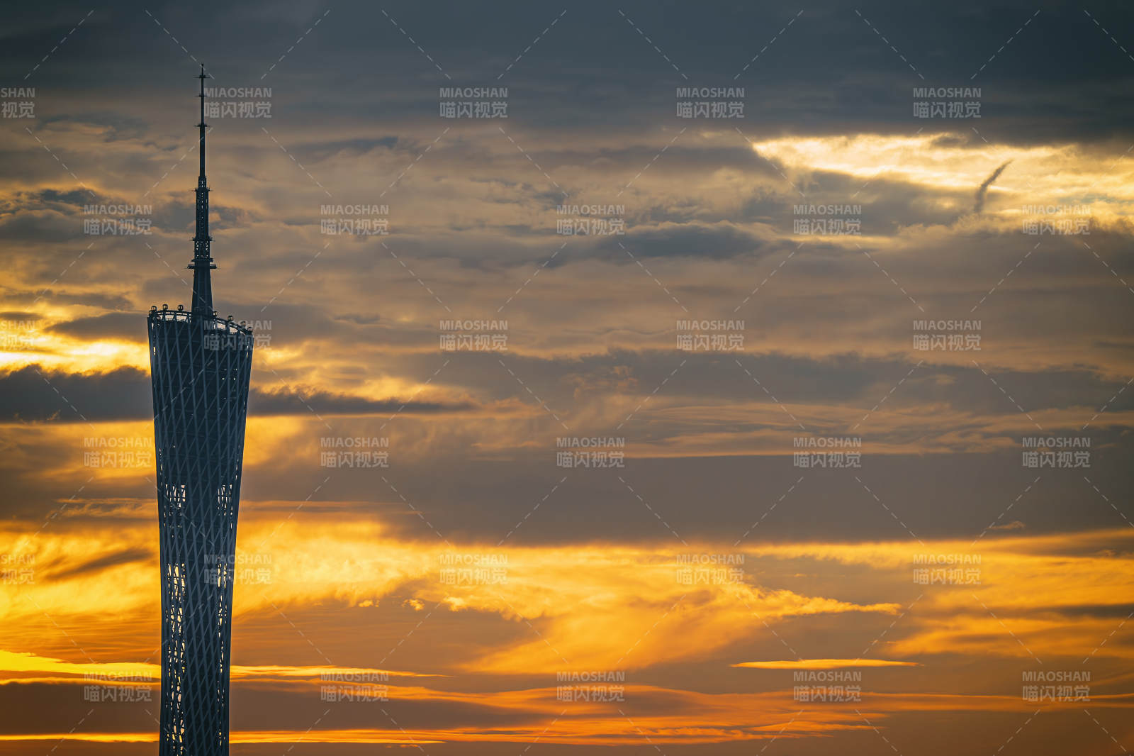 广州塔日落剪影