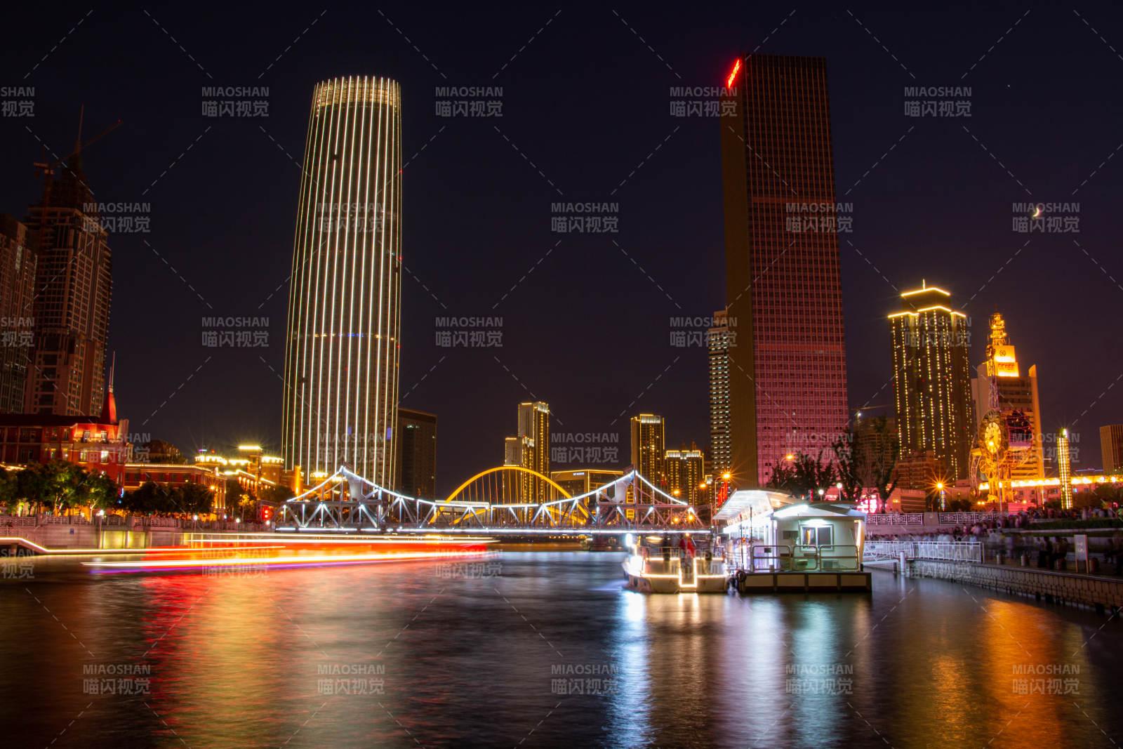 天津海河夜景城市河畔风光