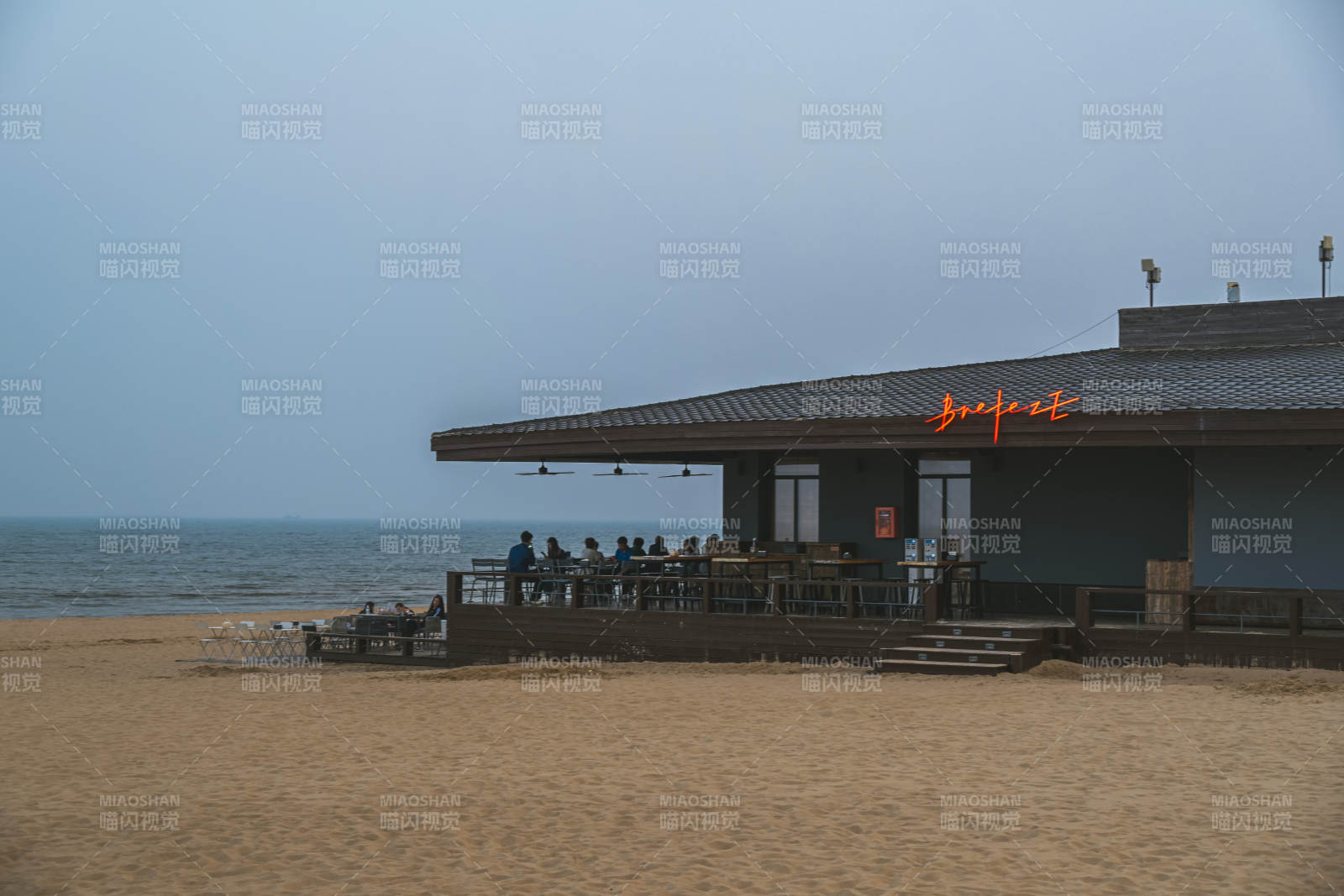 阿那亚海边餐厅静谧时光