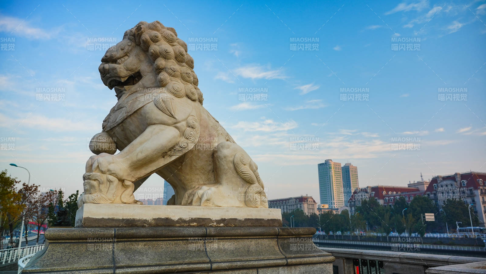 天津狮子桥石狮守桥