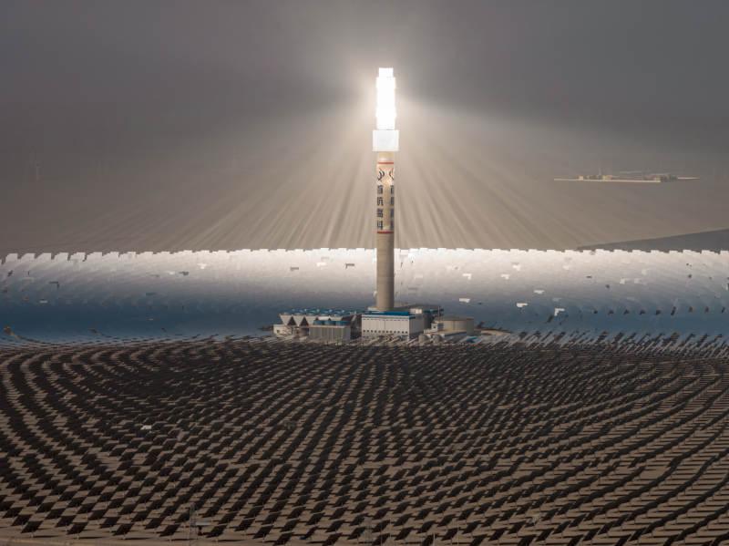 敦煌熔盐塔式光热电站绿色能源光伏集热塔