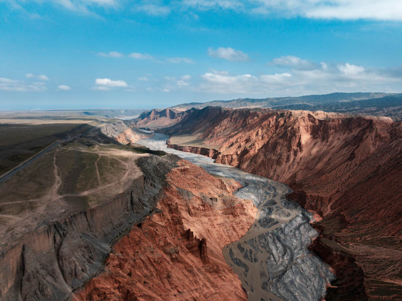 新疆安集海大峡谷红山大峡谷壮丽自然风光
