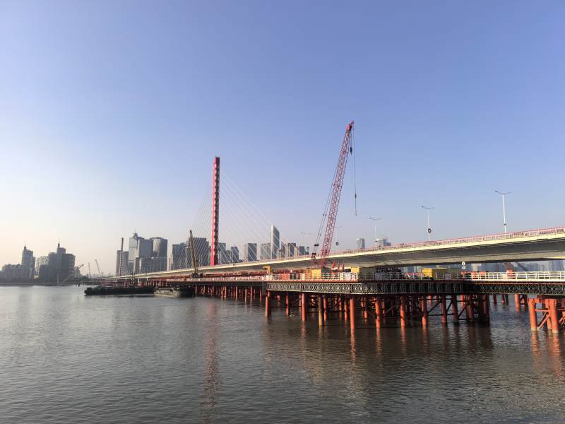 钱江三桥（西兴大桥）桥梁建设中