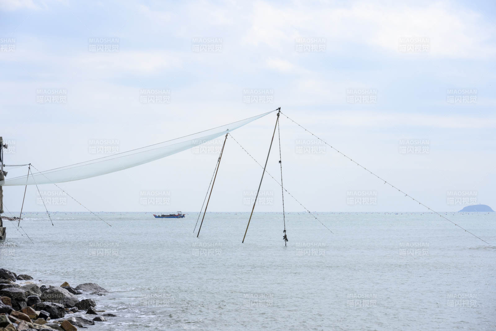 白塘湾海边渔网静景