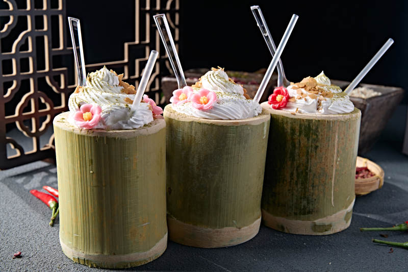 竹筒奶泡雪顶咖啡