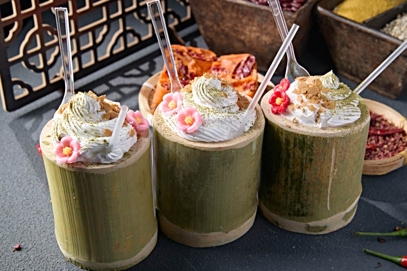 竹筒奶泡雪顶咖啡