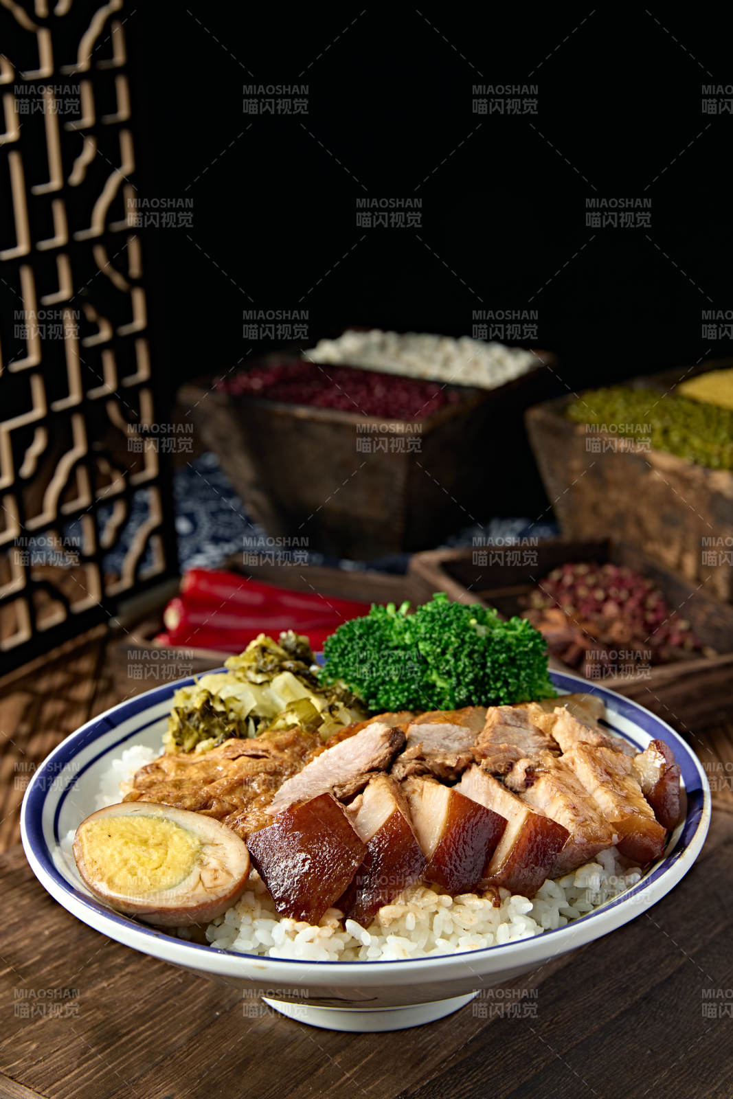 重慶鹵味套餐飯-豬腳肉卷雙拼套飯