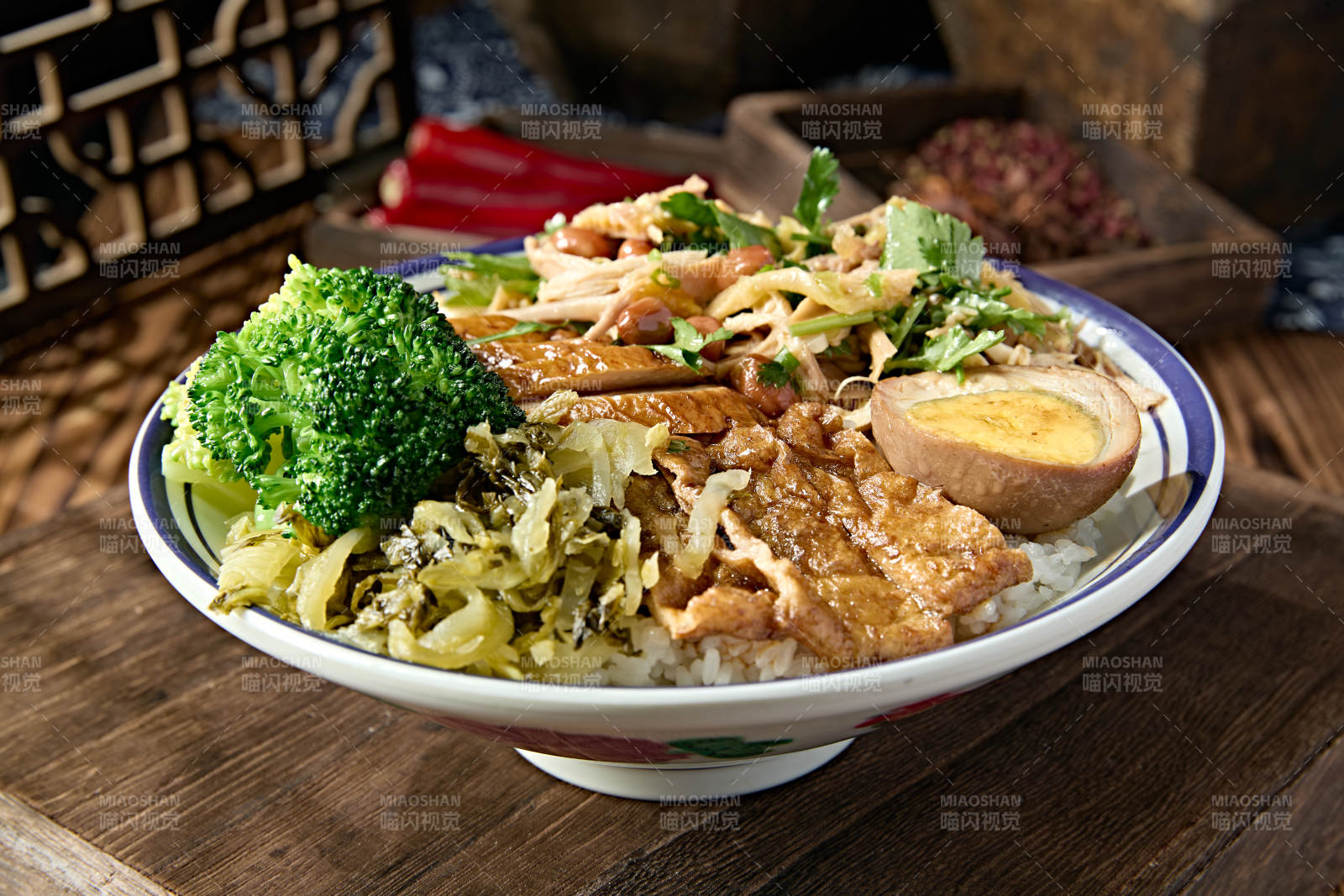 重庆卤味套餐手撕鸡卤味双拼饭