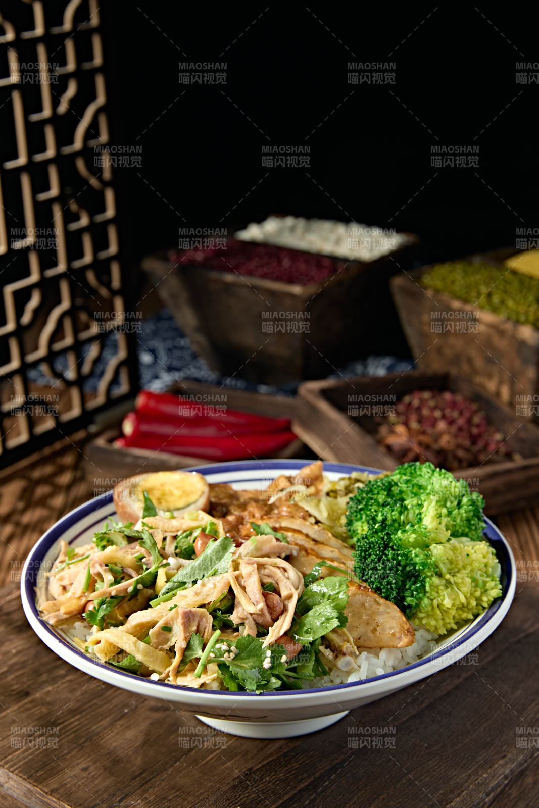 重庆卤味套餐手撕鸡卤味双拼饭