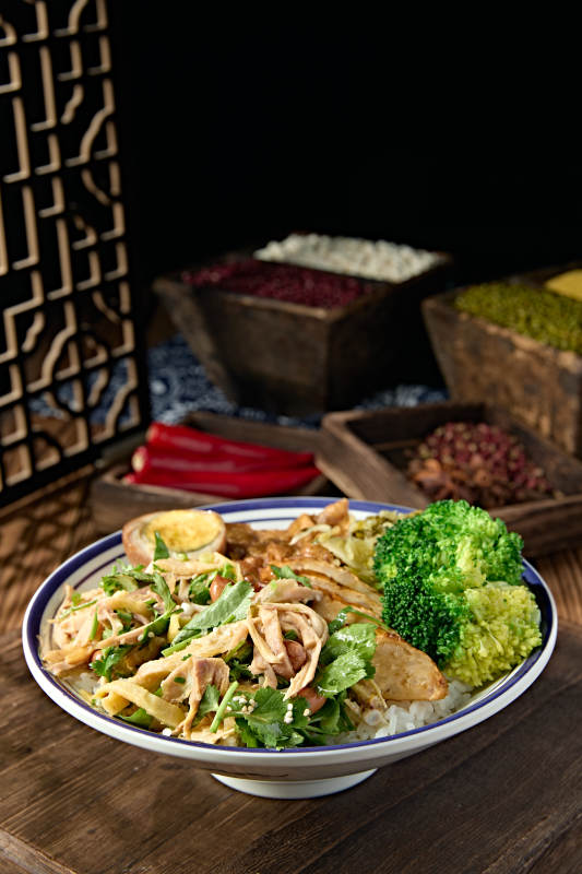 重庆卤味套餐手撕鸡卤味双拼饭