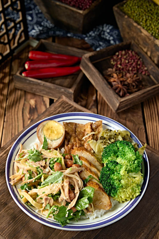 重庆卤味套餐手撕鸡卤味双拼饭